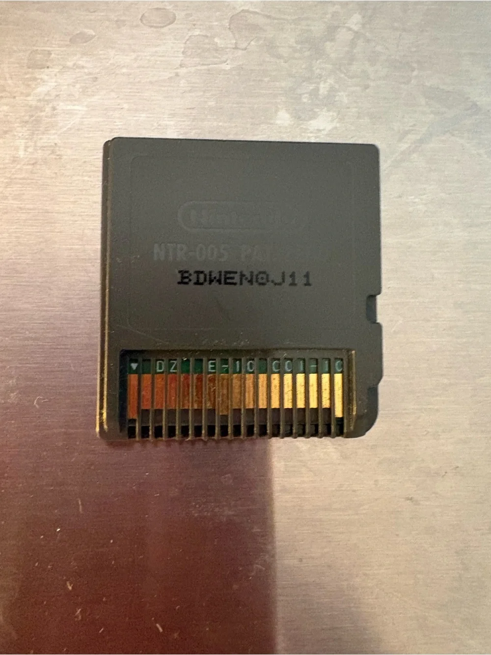 Nintendo DS Game Cartridge – Black and White Label
